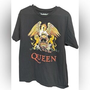 Queen Black Graphic T-Shirt